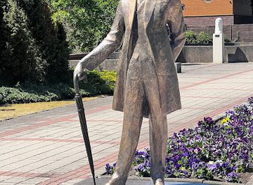 lithuania/palanga-beach/attraction/paul-harris-sculpture