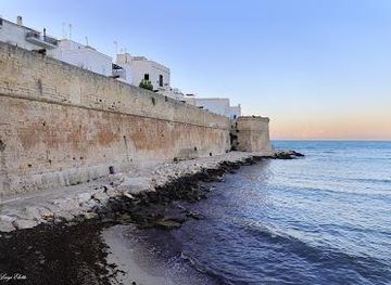 italy/bari/attraction/cala-porta-vecchia