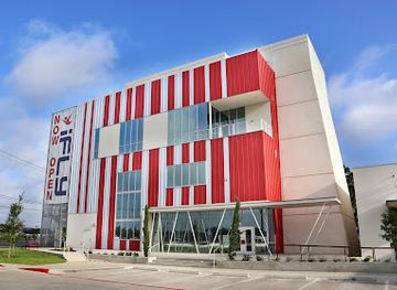texas/central-texas/attraction/ifly-indoor-skydiving-austin