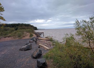 wisconsin/lake-superior-lowland/attraction/mouth-of-the-brule-river