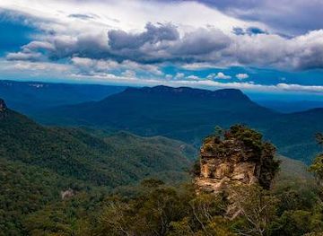 australia/western-new-south-wales/attraction/prince-henry-cliff-walk