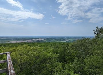 wisconsin/blue-hills/attraction/blue-mound-state-park