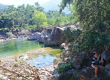 honduras/pico-bonito-national-park/attraction/las-tres-piedras-rio-bonito