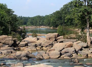 india/central-india/attraction/gidli-ghogra-waterfall