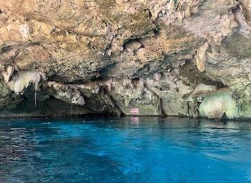 mexico/playa-del-carmen/attraction/two-eyes-cenote
