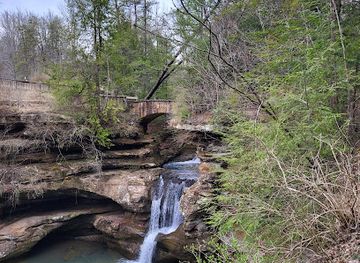 ohio/wayne-national-forest/attraction/upper-falls