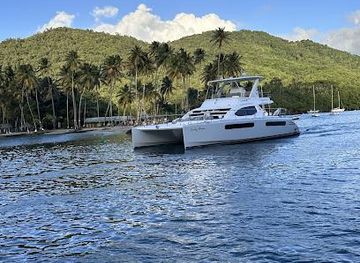 dominica/soufriere/attraction/hackshaw-s-boat-charters-st-lucia