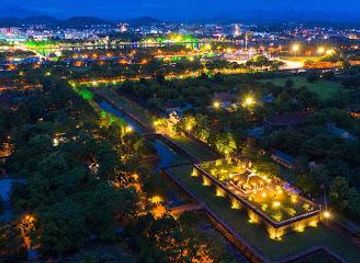 vietnam/hue/attraction/dong-khuyet-dai