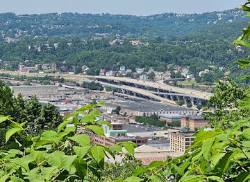 pennsylvania/laurel-highlands/attraction/west-end-overlook-park