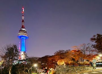 Namsan Mountain Park