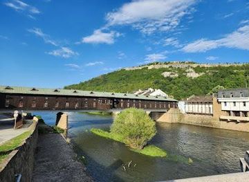 bulgaria/pleven/attraction/covered-bridge