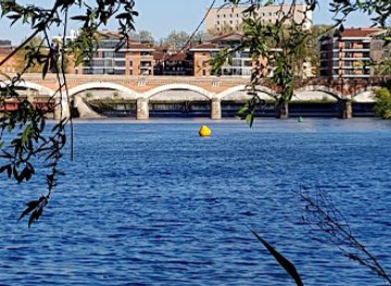 france/toulouse/saint-cyprien/attraction/prairie-des-filtres