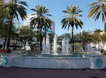 florida/fort-lauderdale/attraction/huizenga-plaza