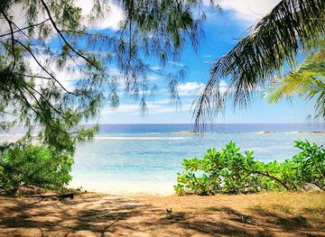 guam/ypao-beach-park/attraction/ritidian-point