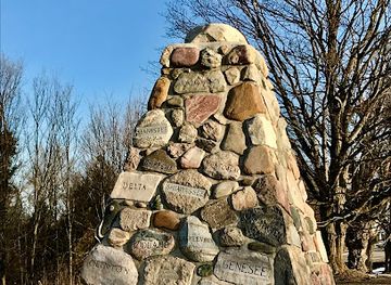 michigan/east-michigan/attraction/monument-to-the-dean-of-michigan-s-tourism-activity