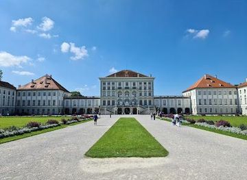 germany/munich/attraction/nymphenburg-palace