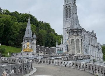 france/lourdes/attraction/basilica-of-the-immaculate-conception