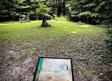 indiana/anderson/attraction/earthwork-d