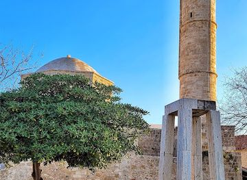 cyprus/paphos-district/attraction/djami-kebir