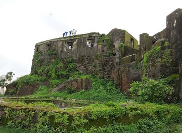 india/konkan-coast/attraction/shiv-fort