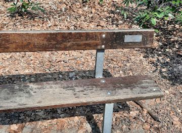 belgium/antwerpse-kempen/attraction/peter-steele-memorial-bench