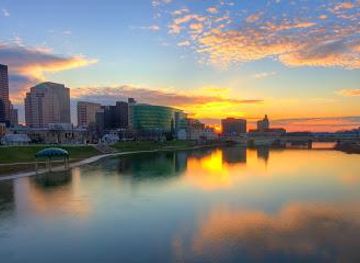 ohio/mason/attraction/riverscape-metropark