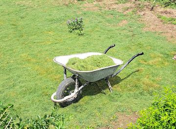 angola/kissama-national-park/attraction/o-sitio-da-suzy-emanuel