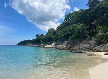 thailand/phuket/attraction/freedom-beach