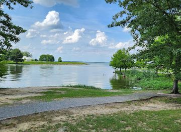 louisiana/north-louisiana/attraction/poverty-point-reservoir-state-park