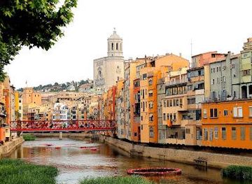 spain/girona/attraction/girona-experience-tours