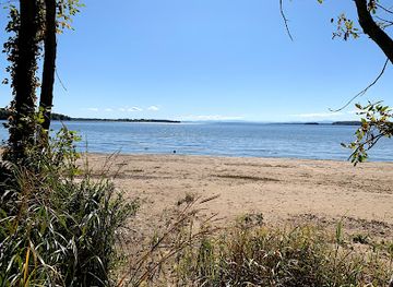 vermont/lake-champlain/attraction/alburgh-dunes-state-park