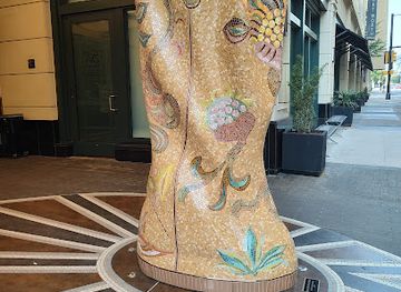 texas/fort-worth/attraction/pamplona-rose-sculpture