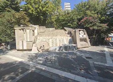 River Sculpture A'