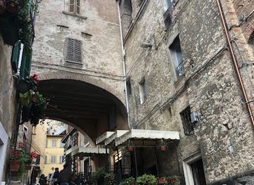 italy/perugia/attraction/piazza-maria-montessori