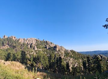 south-dakota/black-hills/attraction/welcome-to-custer-state-park-sign