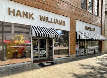 alabama/coosa-valley/attraction/the-hank-williams-museum
