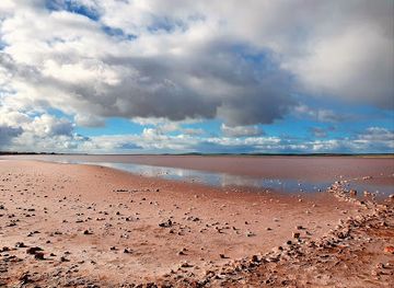 australia/north-east-south-australia/attraction/lake-bumbunga-view-access