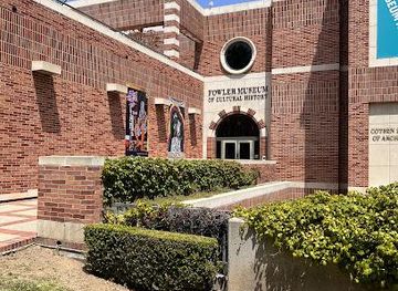 california/burbank/attraction/the-fowler-museum-at-ucla