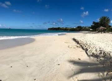 sierra-leone/freetown/attraction/fort-james-beach
