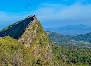 sri-lanka/knuckles-mountain-range/attraction/katusu-konda