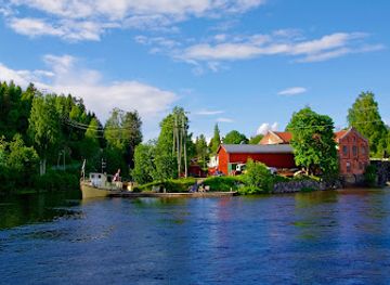 norway/ostfold/attraction/the-halden-canal