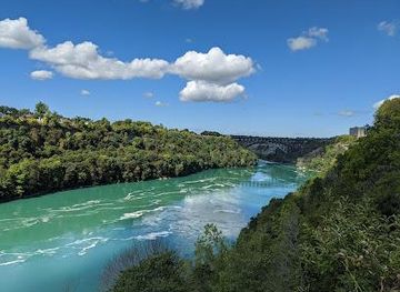 new-york/greater-niagara/attraction/trailhead-niagara-gorge-hiking-trail