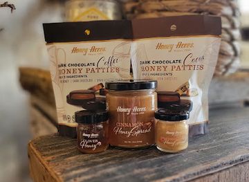 wisconsin/southeast-wisconsin/attraction/honey-acres-inc