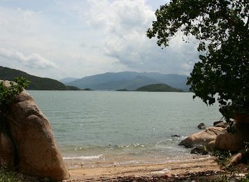 vietnam/central-highlands/attraction/hoa-lan-island-resort
