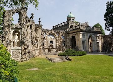 italy/brianza/attraction/villa-borromeo-visconti-litta