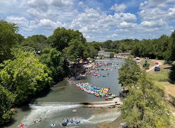 texas/new-braunfels/attraction/tube-chute