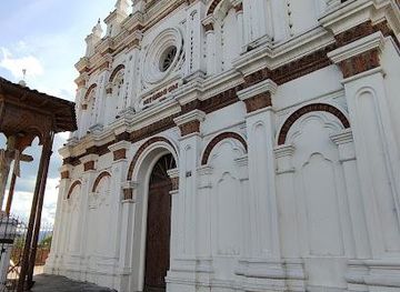 spain/cuenca/attraction/calle-larga