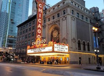 illinois/schaumburg/attraction/the-chicago-theatre