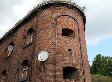 poland/torun/attraction/twierdza-torun-fort-sw-jakuba