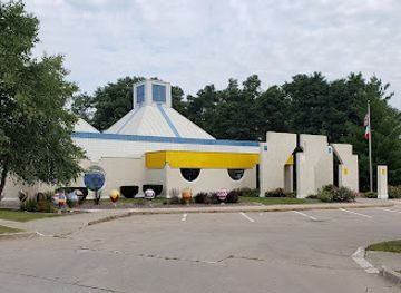 iowa/iowa-great-lakes/attraction/national-balloon-museum-and-u-s-ballooning-hall-of-fame